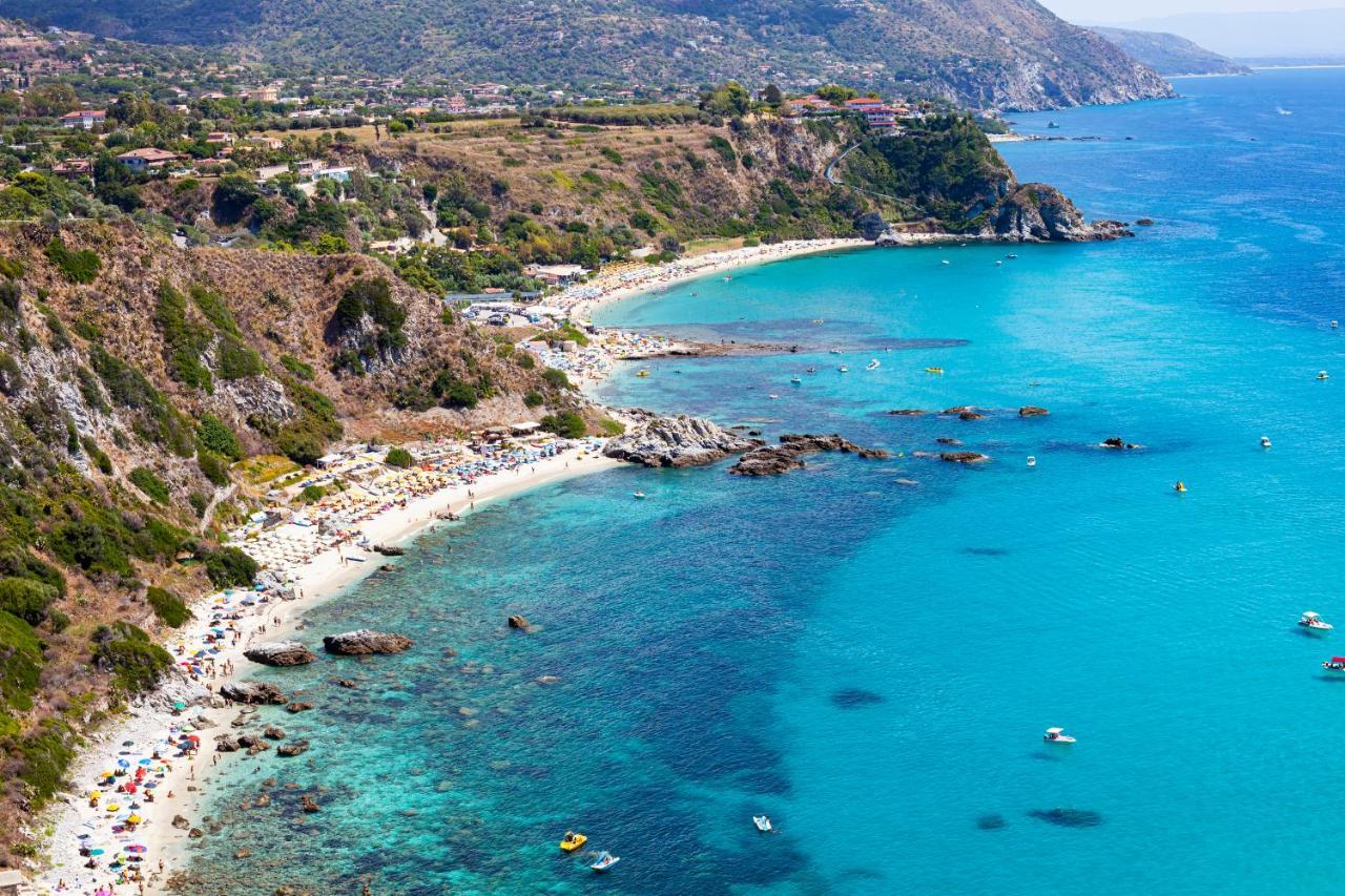 Cichello Apartments Capo Vaticano Kültér fotó