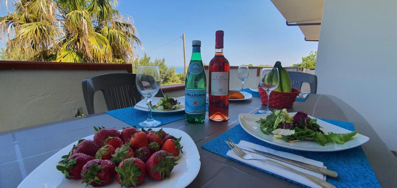 Cichello Apartments Capo Vaticano Kültér fotó