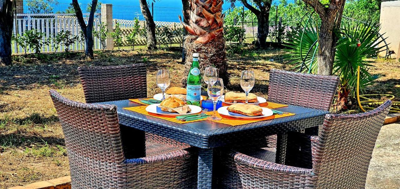 Cichello Apartments Capo Vaticano Kültér fotó