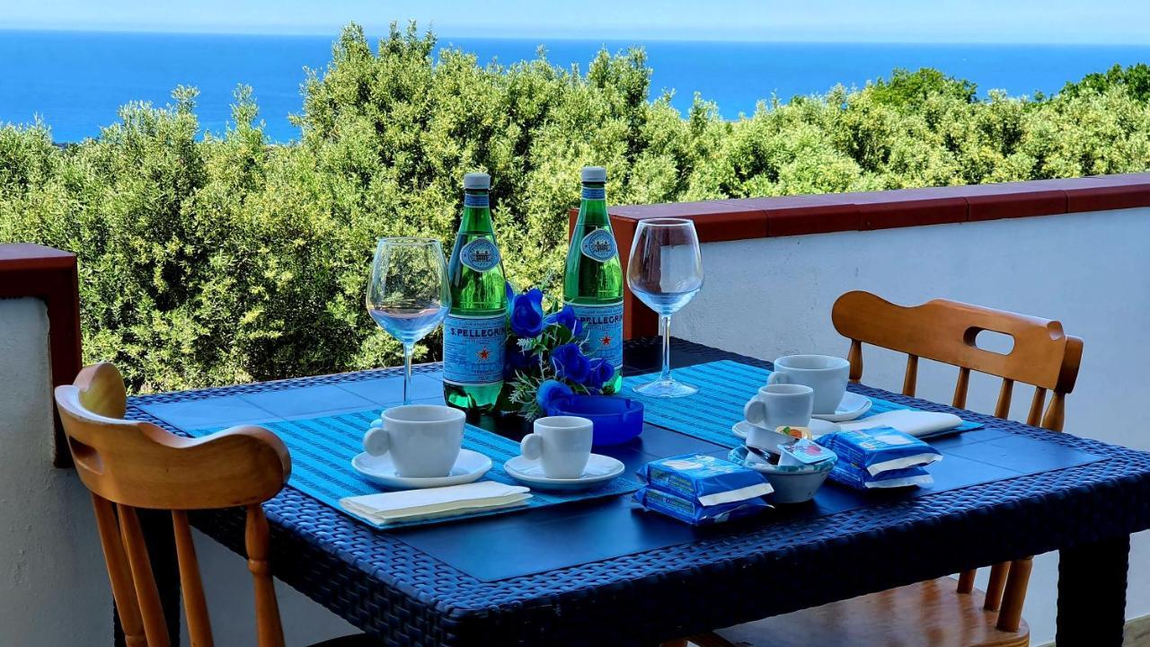 Cichello Apartments Capo Vaticano Kültér fotó